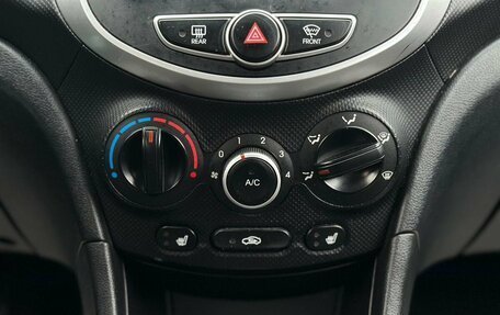 Hyundai Solaris II рестайлинг, 2012 год, 489 000 рублей, 19 фотография