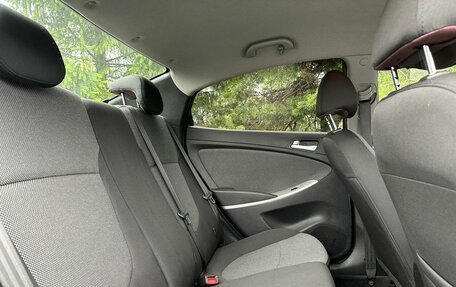 Hyundai Solaris II рестайлинг, 2012 год, 489 000 рублей, 24 фотография