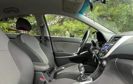 Hyundai Solaris II рестайлинг, 2012 год, 489 000 рублей, 20 фотография