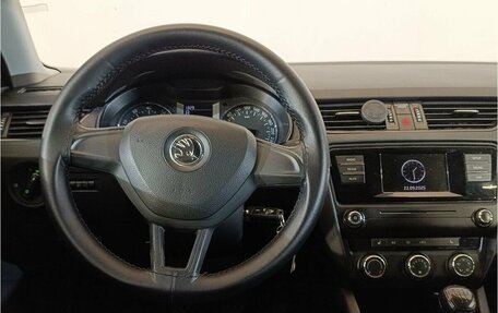 Skoda Octavia, 2015 год, 947 000 рублей, 10 фотография