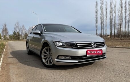 Volkswagen Passat B8 рестайлинг, 2015 год, 1 950 000 рублей, 6 фотография