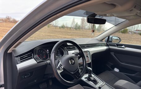 Volkswagen Passat B8 рестайлинг, 2015 год, 1 950 000 рублей, 15 фотография