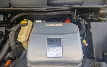 Toyota Prius, 2008 год, 750 000 рублей, 13 фотография