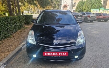Toyota Prius, 2008 год, 750 000 рублей, 8 фотография