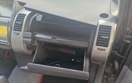 Toyota Prius, 2008 год, 750 000 рублей, 25 фотография