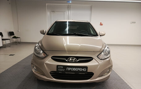 Hyundai Solaris II рестайлинг, 2013 год, 661 000 рублей, 2 фотография