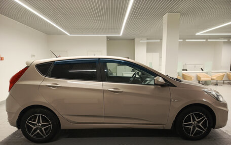 Hyundai Solaris II рестайлинг, 2013 год, 661 000 рублей, 5 фотография