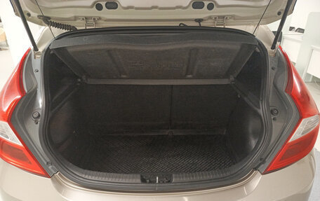 Hyundai Solaris II рестайлинг, 2013 год, 661 000 рублей, 12 фотография
