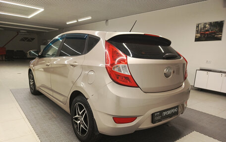Hyundai Solaris II рестайлинг, 2013 год, 661 000 рублей, 8 фотография