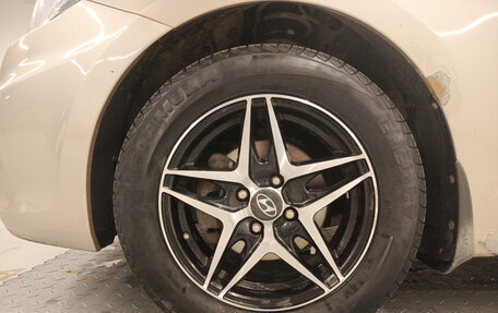 Hyundai Solaris II рестайлинг, 2013 год, 661 000 рублей, 22 фотография