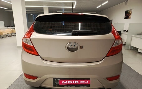 Hyundai Solaris II рестайлинг, 2013 год, 661 000 рублей, 7 фотография
