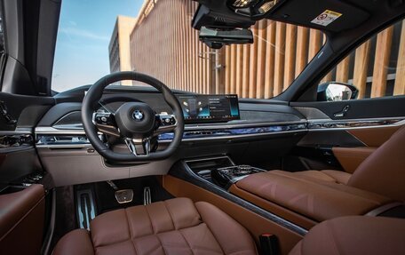 BMW 7 серия, 2025 год, 22 842 300 рублей, 3 фотография