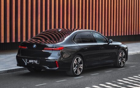 BMW 7 серия, 2025 год, 22 842 300 рублей, 2 фотография