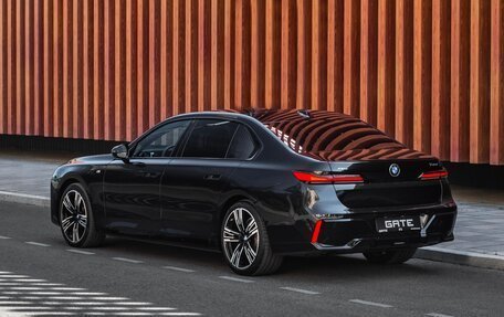 BMW 7 серия, 2025 год, 22 842 300 рублей, 9 фотография