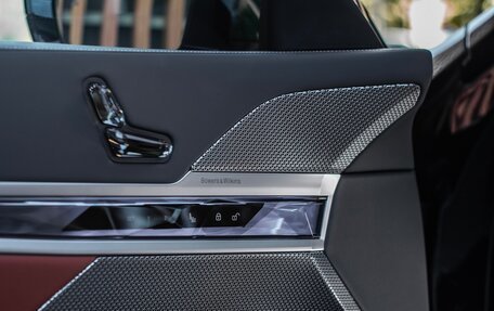 BMW 7 серия, 2025 год, 22 842 300 рублей, 24 фотография