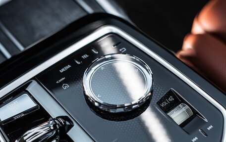 BMW 7 серия, 2025 год, 22 842 300 рублей, 30 фотография