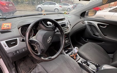 Hyundai Elantra V, 2014 год, 1 100 000 рублей, 10 фотография