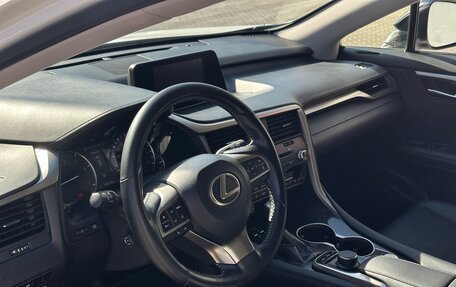 Lexus RX IV рестайлинг, 2018 год, 4 200 000 рублей, 13 фотография