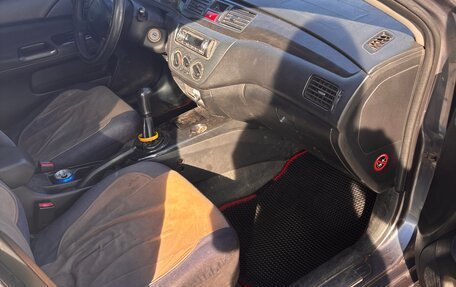 Mitsubishi Lancer IX, 2005 год, 220 000 рублей, 7 фотография