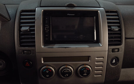 Nissan Pathfinder, 2005 год, 1 069 000 рублей, 16 фотография