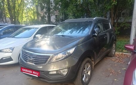 KIA Sportage III, 2013 год, 990 000 рублей, 2 фотография