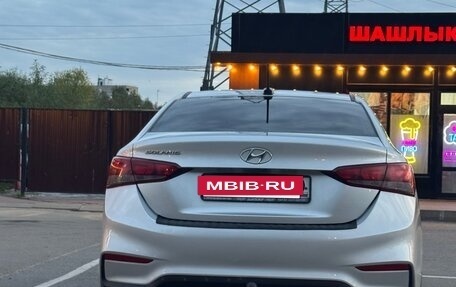 Hyundai Solaris II рестайлинг, 2017 год, 890 000 рублей, 10 фотография