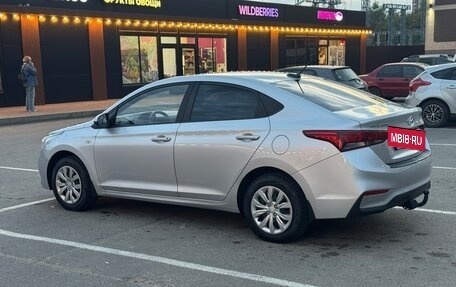 Hyundai Solaris II рестайлинг, 2017 год, 890 000 рублей, 7 фотография