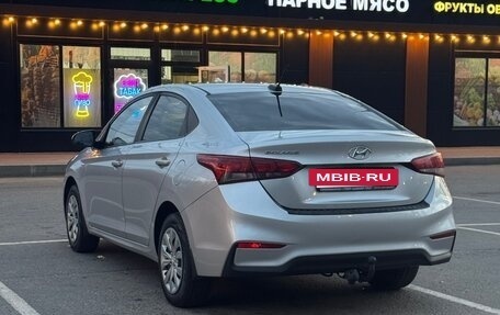 Hyundai Solaris II рестайлинг, 2017 год, 890 000 рублей, 8 фотография
