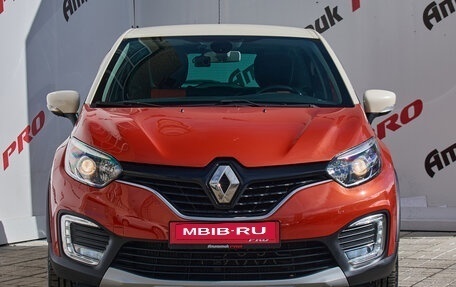 Renault Kaptur I рестайлинг, 2016 год, 1 390 000 рублей, 2 фотография