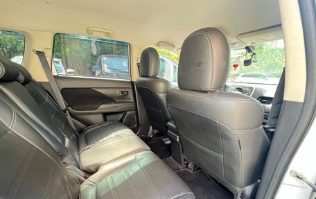 Mitsubishi Outlander III рестайлинг 3, 2019 год, 2 290 000 рублей, 16 фотография