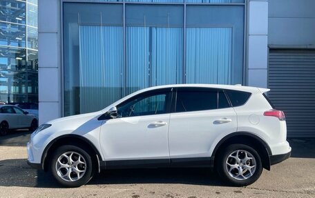 Toyota RAV4, 2019 год, 1 999 000 рублей, 3 фотография