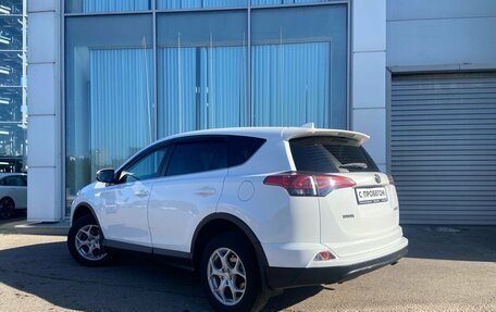 Toyota RAV4, 2019 год, 1 999 000 рублей, 7 фотография