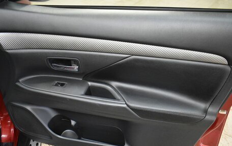 Mitsubishi Outlander III рестайлинг 3, 2013 год, 1 149 000 рублей, 14 фотография