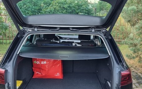 Volkswagen Passat B8 рестайлинг, 2019 год, 1 680 000 рублей, 19 фотография