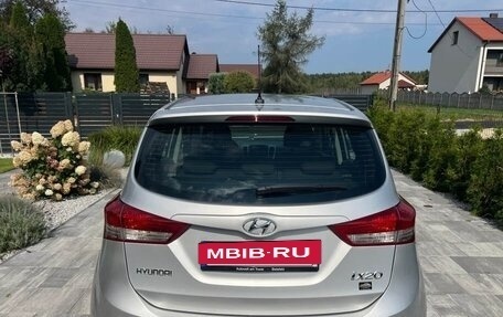 Hyundai ix20 i рестайлинг, 2012 год, 450 000 рублей, 8 фотография
