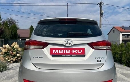 Hyundai ix20 i рестайлинг, 2012 год, 450 000 рублей, 11 фотография