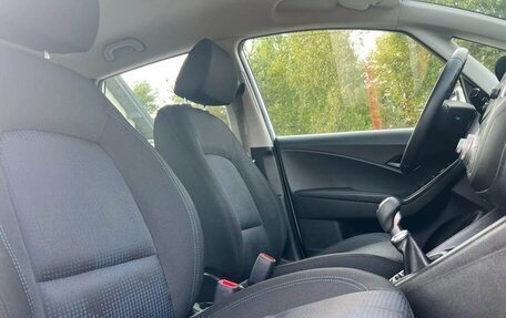 Hyundai ix20 i рестайлинг, 2012 год, 450 000 рублей, 17 фотография