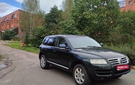 Volkswagen Touareg III, 2003 год, 450 000 рублей, 1 фотография