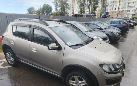 Renault Sandero II рестайлинг, 2018 год, 1 300 000 рублей, 1 фотография