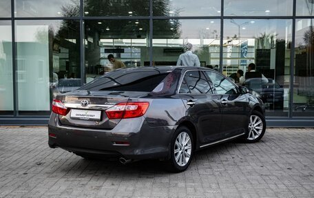 Toyota Camry, 2014 год, 1 900 000 рублей, 2 фотография