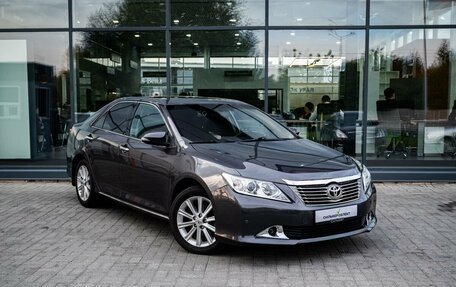 Toyota Camry, 2014 год, 1 900 000 рублей, 5 фотография