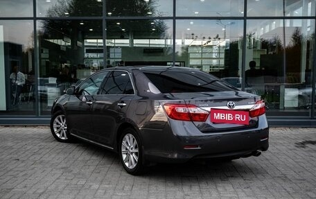 Toyota Camry, 2014 год, 1 900 000 рублей, 6 фотография