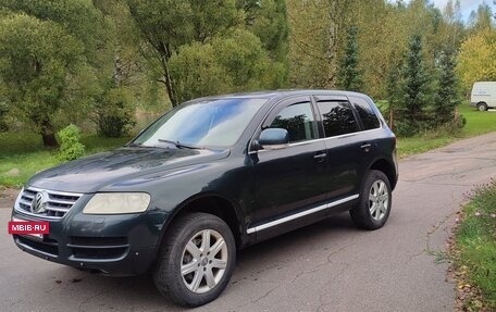 Volkswagen Touareg III, 2003 год, 450 000 рублей, 3 фотография