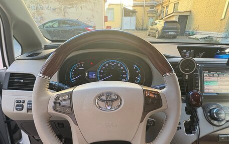 Toyota Sienna III, 2012 год, 2 700 000 рублей, 4 фотография
