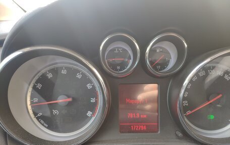 Opel Astra J, 2010 год, 600 000 рублей, 4 фотография