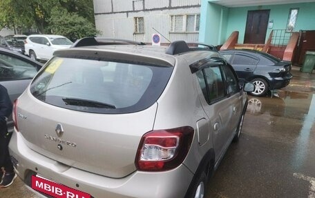 Renault Sandero II рестайлинг, 2018 год, 1 300 000 рублей, 2 фотография