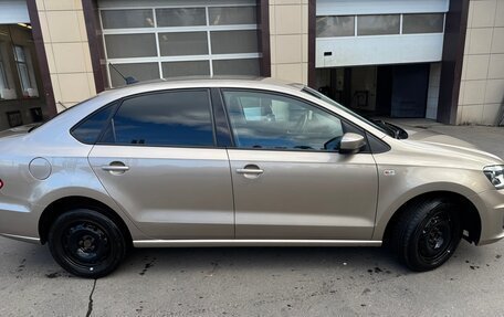 Volkswagen Polo VI (EU Market), 2017 год, 990 000 рублей, 5 фотография
