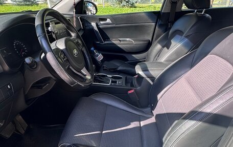 KIA Sportage IV рестайлинг, 2018 год, 1 820 000 рублей, 9 фотография