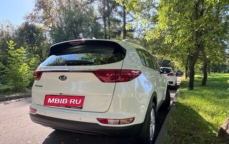 KIA Sportage IV рестайлинг, 2018 год, 1 820 000 рублей, 4 фотография