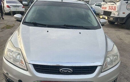 Ford Focus II рестайлинг, 2011 год, 400 000 рублей, 2 фотография